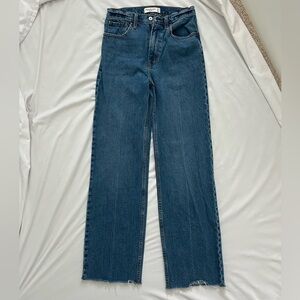 Abercrombie & Fitch “the 90s relaxed high rise jean”, medium/dark blue color